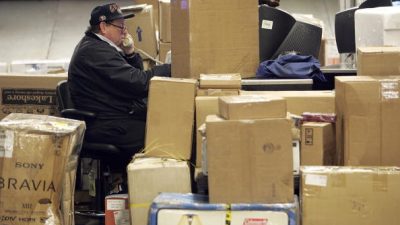 „Transportinfarkt“: Logistiker stoßen in Vorweihnachtszeit an ihre Grenzen