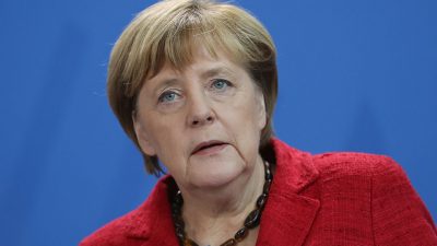 Deutschland ist „gespalten“ und „polarisiert“: Merkel gibt erste Regierungserklärung ab