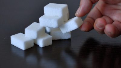 Rot für Zucker: Foodwatch kritisiert Vorschlag zu abgeschwächter Nährstoff-Ampel