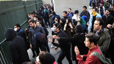 Irans Präsident zeigt sich solidarisch mit Demonstranten: „Die Menschen sind frei, ihre Kritik zu äußern“