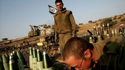 Syrische Luftabwehr fängt israelische Raketen ab