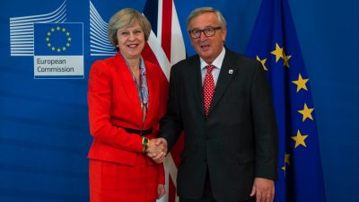 Gelingt der Durchbruch bei den Brexit-Verhandlungen? – May trifft Juncker zu Gesprächen