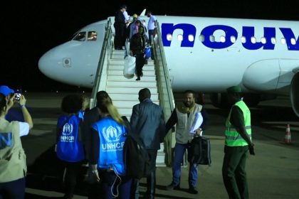 UN evakuiert Migranten aus Libyen, um sie direkt nach Frankreich umzusiedeln