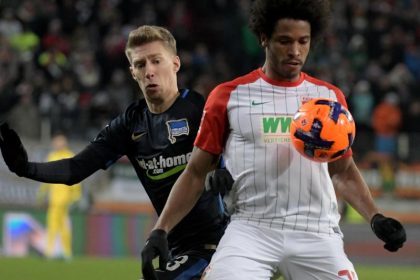 Joker Kalou sticht: Hertha schockt FCA in der Nachspielzeit