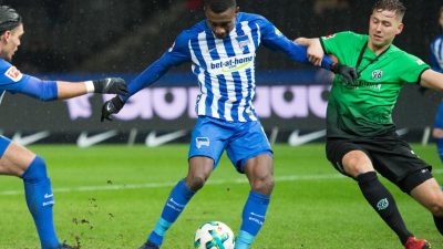 Hertha atmet durch: Kalou-Doppelpack bei 3:1 gegen Hannover