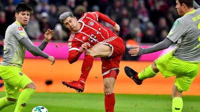 FC Bayern knackt Kölner Bollwerk nur einmal