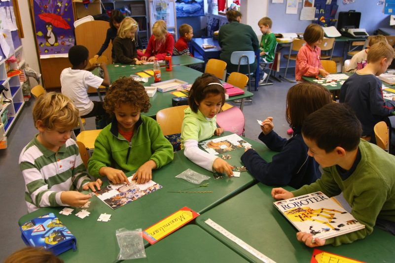 Kinderärzte lehnen Einsatz von Sandwesten für Grundschüler ab: Unruhige Kinder nicht „aussortieren“