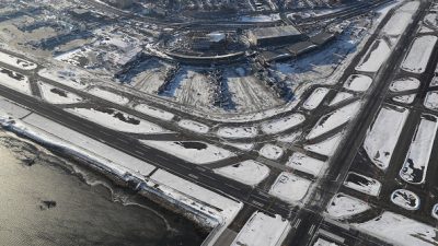 Hunderte Flüge in New York wegen erwarteten Schneefalls gestrichen