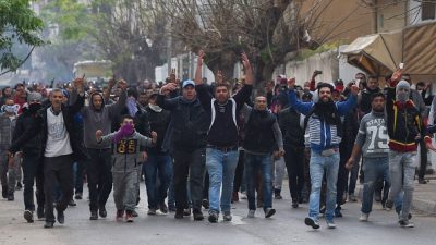 Dritte Nacht in Folge – Erneut gewaltsame Proteste in Tunesien