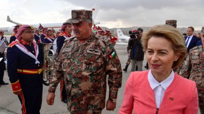 Von der Leyen übergibt Jordanien Militärausrüstung im Wert von rund 18 Millionen Euro