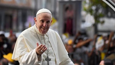 Papst beklagt Berichterstattung über Migranten: Zuwanderer „werden beschmutzt“