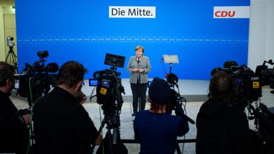 Merkel: „Mit diesem Team kann man jetzt die Aufgaben der Zukunft angehen“