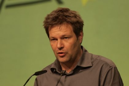 Neuer Grünen-Chef Habeck will Schwarz-Rot