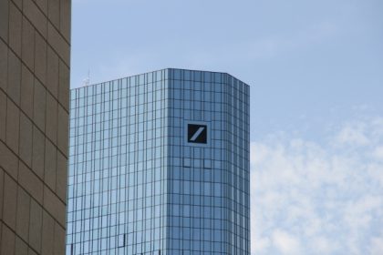 Deutsche Bank verteidigt Bonuszahlungen