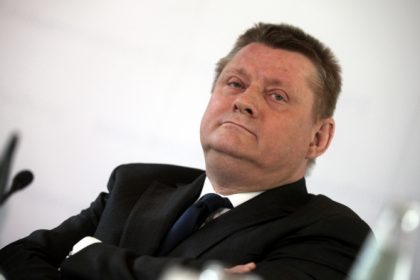 Gesundheitsminister Gröhe will klares Gesetz über Suizidhilfe
