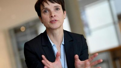 Ehemalige AfD-Chefin Petry in Dresden wegen Meineidverdacht vor dem Landgericht