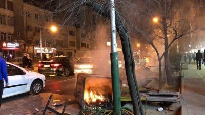 Nächtliche Proteste im Iran fordern neun weitere Totesopfer