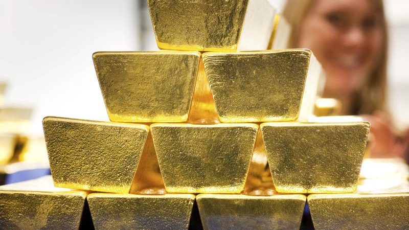 Börsen bleiben volatil: Gold überwindet die 1500-Dollar-Marke