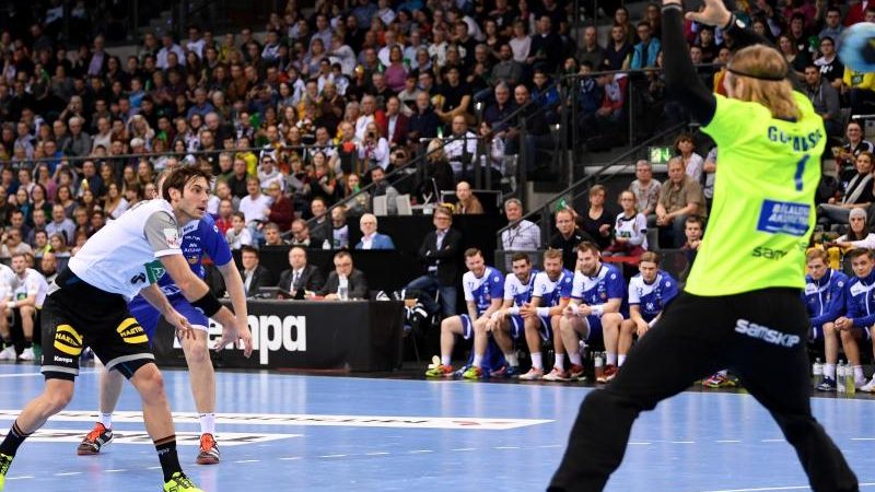 Deutsche Handballer siegen im ersten EM-Test gegen Island