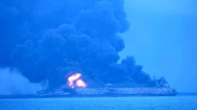 Öltanker-Unglück: China kämpft gegen drohende Umweltkatastrophe – 31 Seeleute vermisst