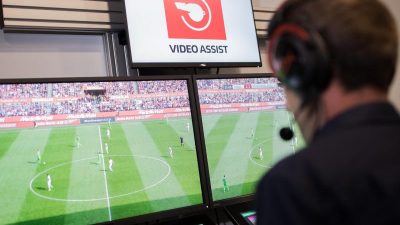 47 Prozent der Bundesligaprofis gegen Videobeweis