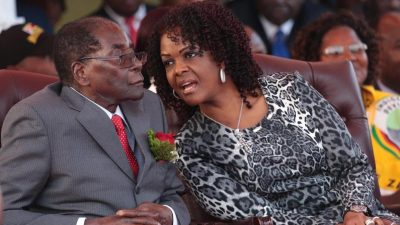 Südafrika erlässt Haftbefehl gegen Robert Mugabes Ehefrau