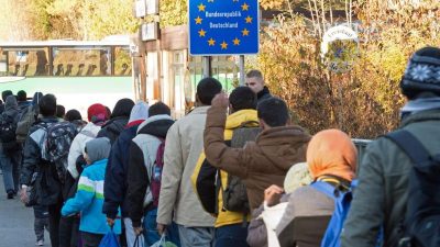 Union will Weiterreise illegaler Migranten verhindern und fordert europäische Transitzentren