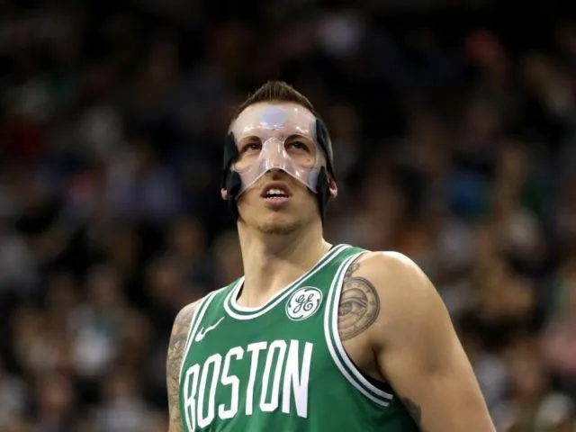 Daniel Theis kam bei der Niederlage gegen die Lakers auf vier Punkte und fünf Rebounds. Foto: Simon Cooper/dpa
