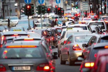 Umwelthilfe verklagt Städte: VW-Schummel-Diesel stilllegen