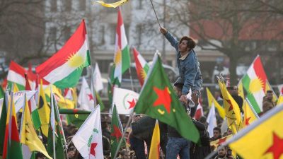 Polizei erwartet Tausende zu Kurden-Demo in Düsseldorf