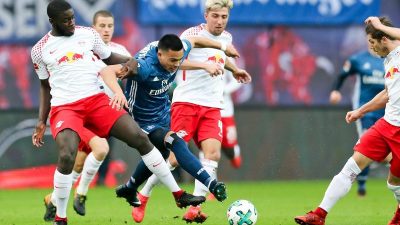 Hollerbach feiert Punktgewinn bei HSV-Debüt: 1:1 in Leipzig