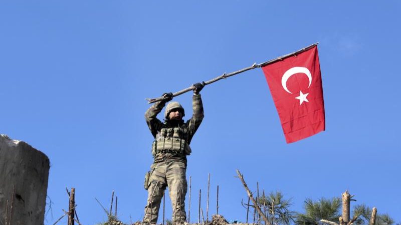 Türkei warnt Frankreich vor weiterer Unterstützung von Kurdenkämpfern in Syrien