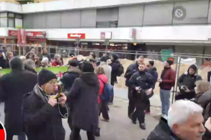 Livestream: Berliner Frauen-Demo – Abschlusskundgebung am Kanzleramt