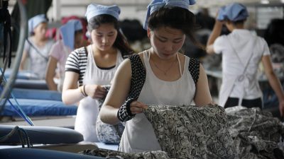 Arbeit bis zum Umfallen: Zorn auf Ausbeuter in China wächst