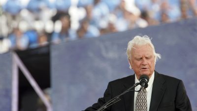Berühmter US-Pastor Billy Graham gestorben – „Es gab niemanden wie ihn!“ schreibt Trump