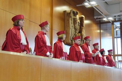 Ministerin Wanka verstieß auf ihrer Webseite gegen das Grundgesetz