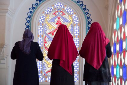 Ein Harem für Ahmad: Ex-Polizist erstattet Anzeige gegen Syrer und alle offiziellen Beteiligten
