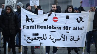 Grüne und Flüchtlinge fordern mehr Menschlichkeit beim Familiennachzug
