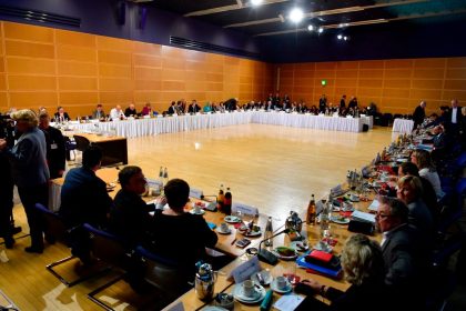 Lauterbach: Chancen für Abschluss der Koalitionsgespräche am Montag bei 50:50