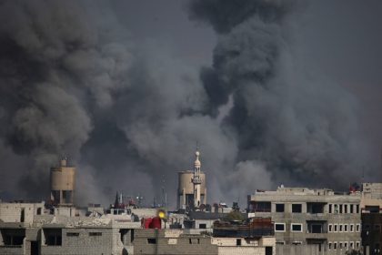 Damaskus spricht von „Kriegsverbrechen“: Dutzende syrische Soldaten bei US-geführtem Angriff getötet