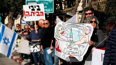 „Lügner“: Demonstranten in Israel fordern Rücktritt von Regierungschef Netanjahu