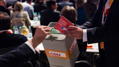Umfragewerte für Union und SPD weiter im Abwind
