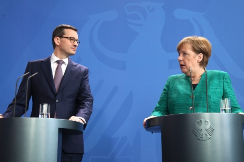 Merkel sieht Gemeinsamkeiten mit Polen in Flüchtlingspolitik – und lobt deutsch-polnischen Beziehungen