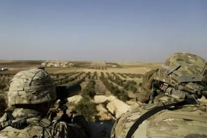 USA greifen Stellungen pro-iranischer Gruppen in Syrien an