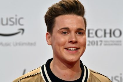 DJ Felix Jaehn steht auf Gartenarbeit