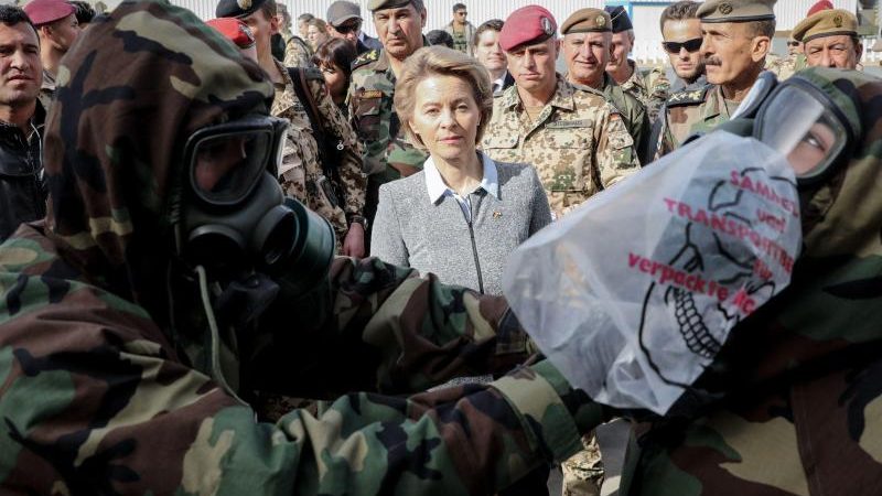 Von der Leyen: Bundeswehr unterstützt Bildung starker und loyaler Armee im Irak