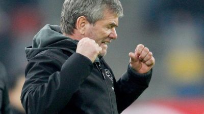 Fortuna Düsseldorf verlängert mit Trainer Funkel