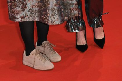 Erste Stars treffen am roten Teppich der Berlinale ein