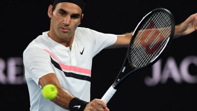 Federer nach Halbfinaleinzug in Rotterdam wieder Nummer eins