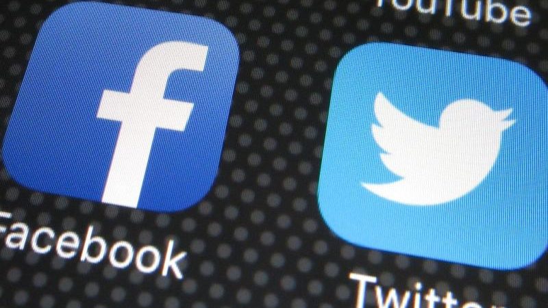 Facebook und Twitter sperren Trump